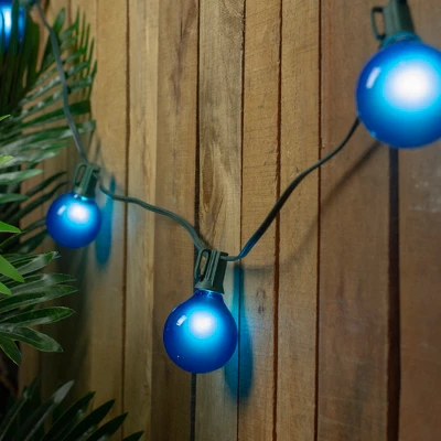Northlight G50 Globe Satin Finish Indoor Outdoor Patio Lights - Blue - 13.75' Green Wire - 15ct