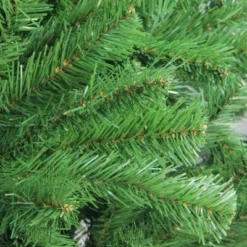 Northlight 7.5' Medium Hazelton Spruce Artificial Christmas Tree, Unlit