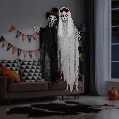 Northlight Lighted Skeleton Couple With Sound Halloween Decoration - 47"