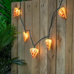 Northlight Pepperoni Pizza Indoor Outdoor Patio Light Set - 6' - Green Wire - 10ct